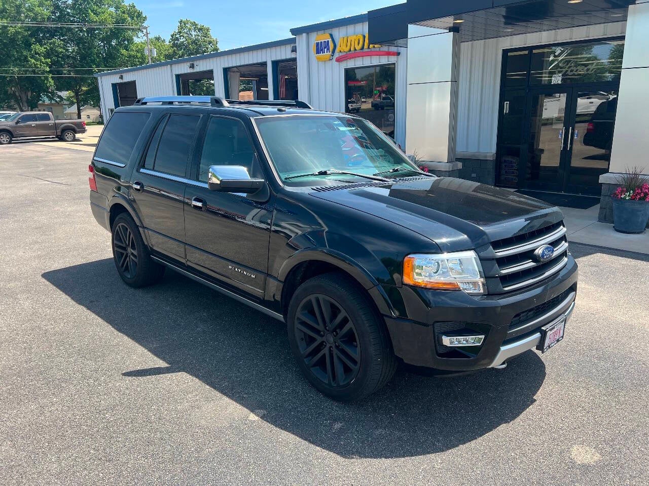 2017 Ford Expedition Platinum 4x4 4dr SUV