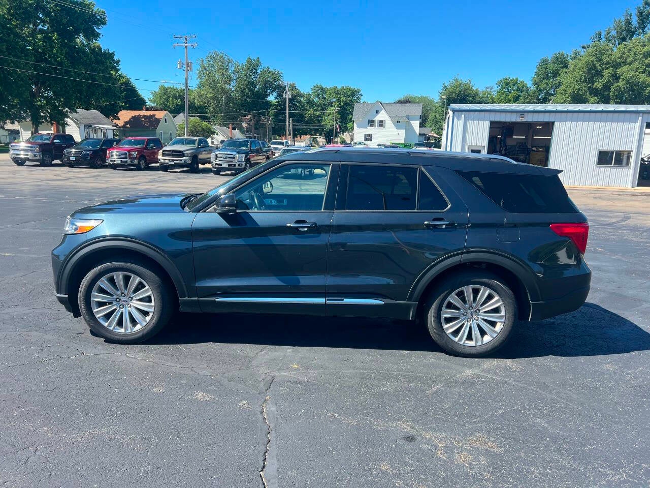 2023 Ford Explorer Limited AWD 4dr SUV