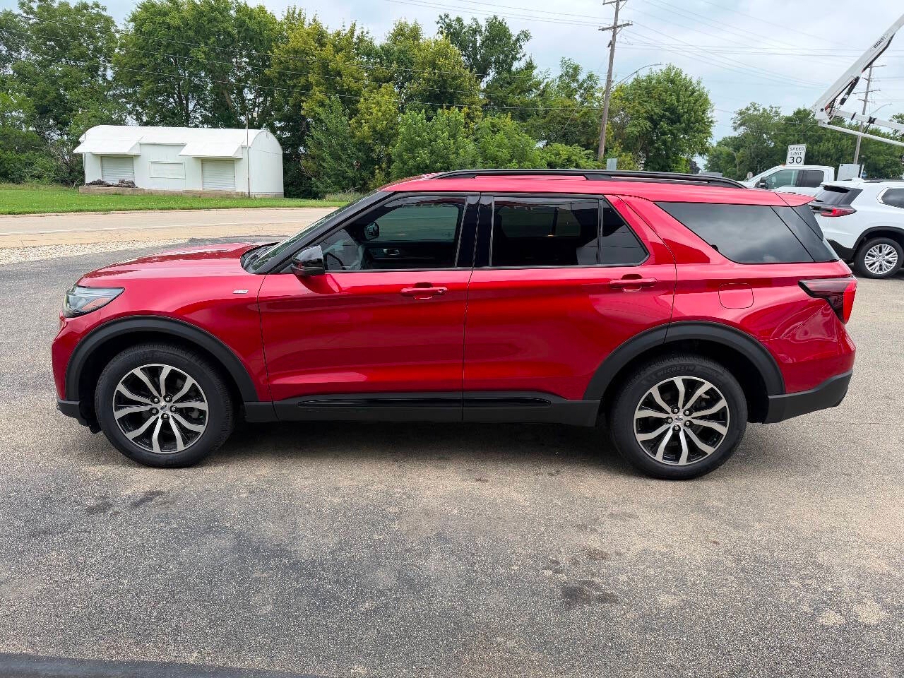 2025 Ford Explorer ST Line AWD 4dr SUV
