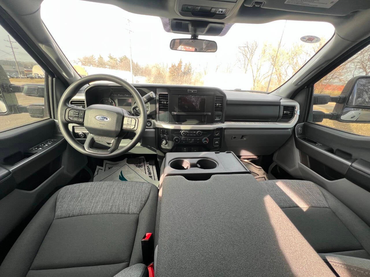 2025 Ford F-250 Super Duty XLT 4x4 4dr Crew Cab 6.8 ft. SB Pickup