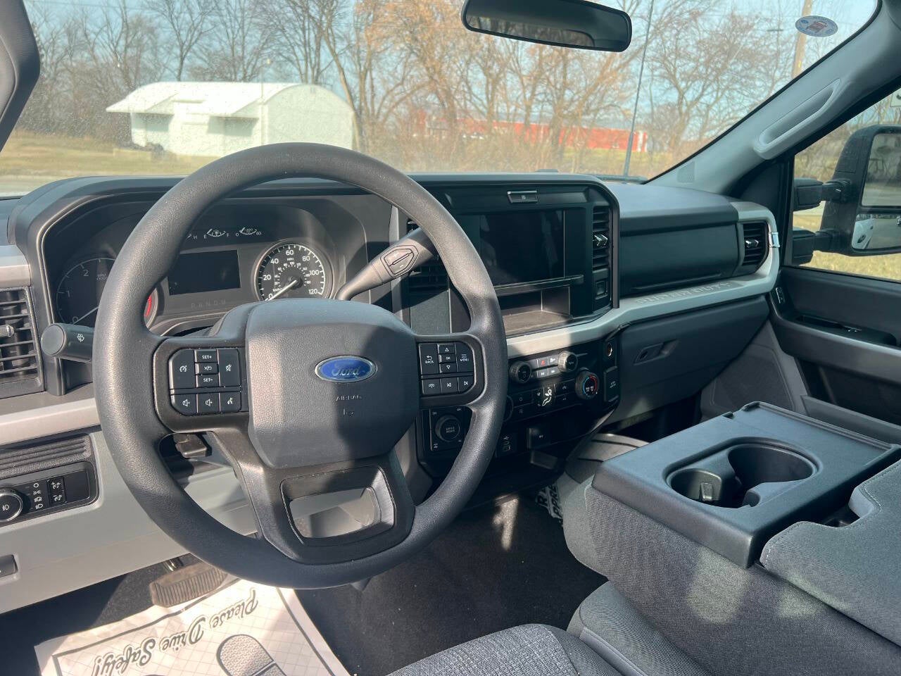 2025 Ford F-250 Super Duty XLT 4x4 4dr Crew Cab 6.8 ft. SB Pickup