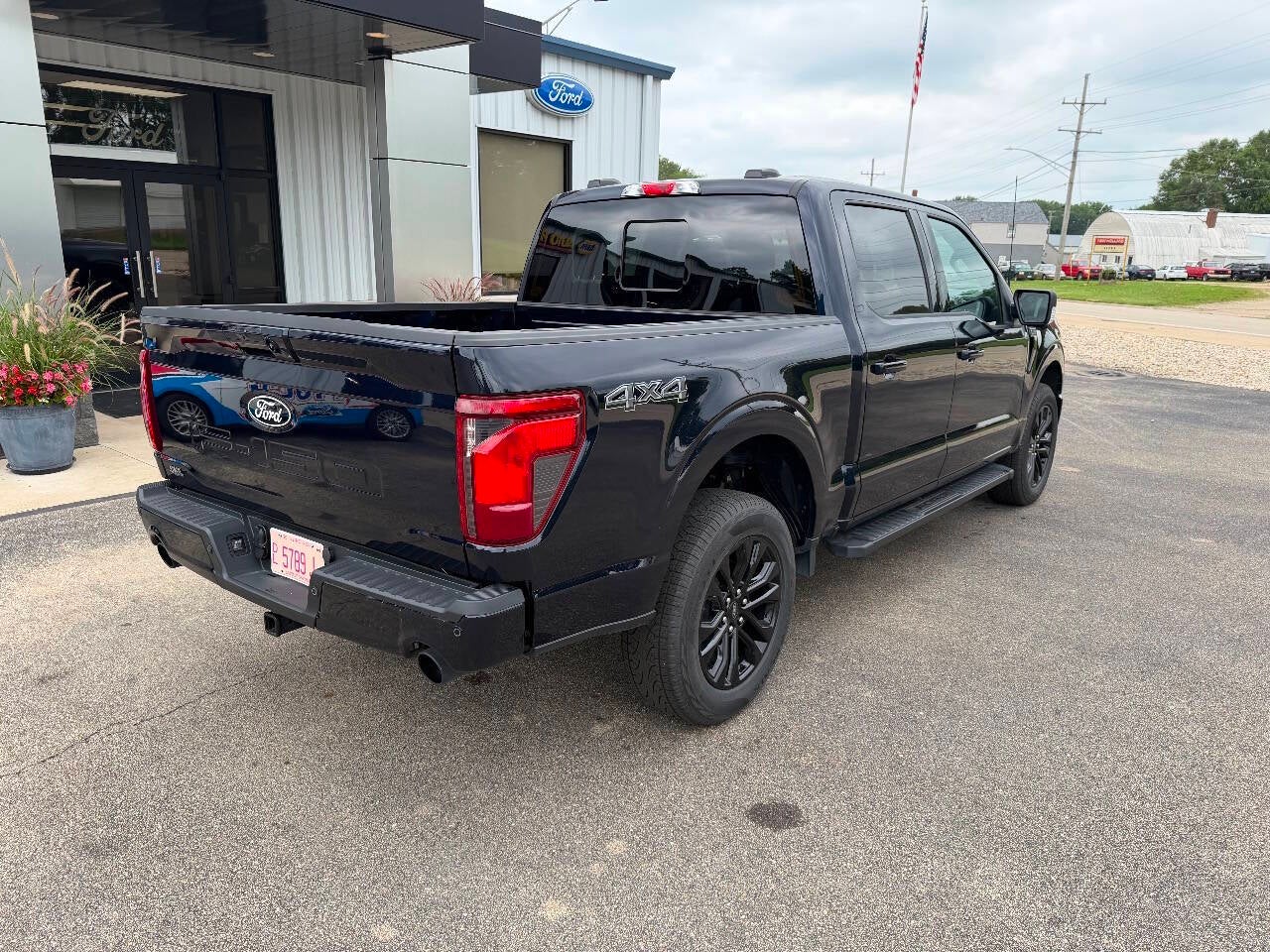 2025 Ford F-150 XLT 4x4 4dr SuperCrew 5.5 ft. SB