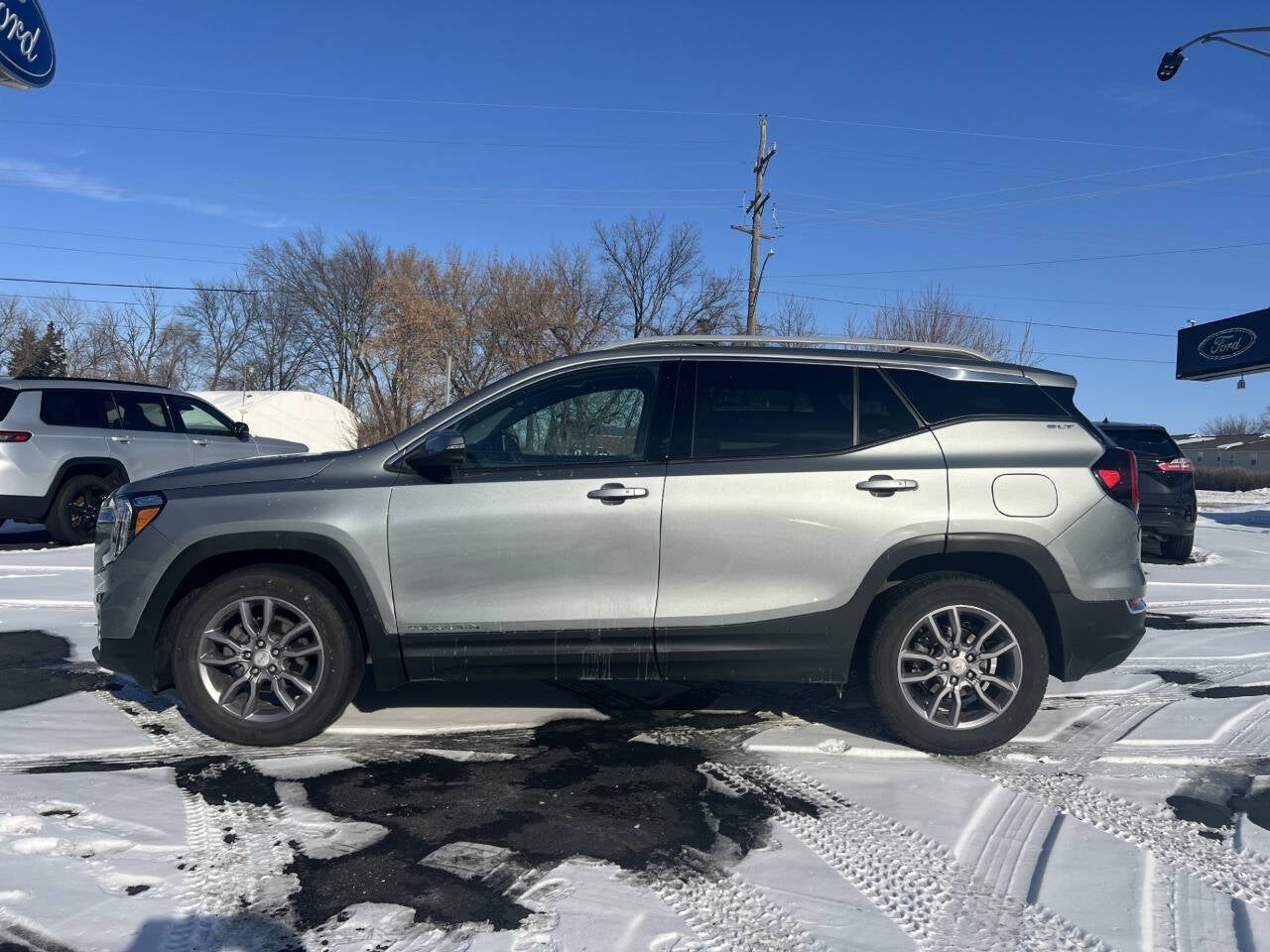 2023 GMC Terrain SLT AWD 4dr SUV
